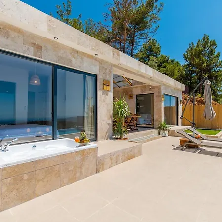 Miss Kalkan Uezuemlue Villa Uzumlu (Mediterranean)