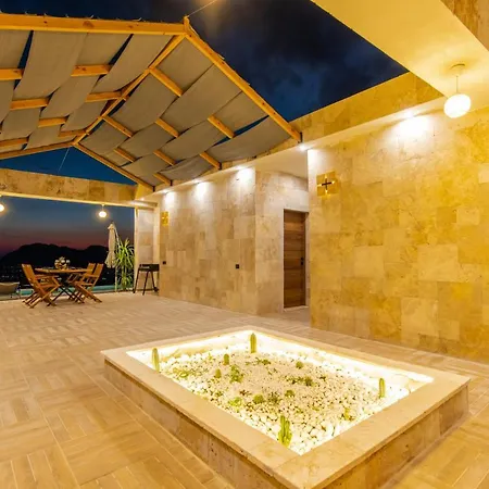Miss Kalkan Uezuemlue Villa